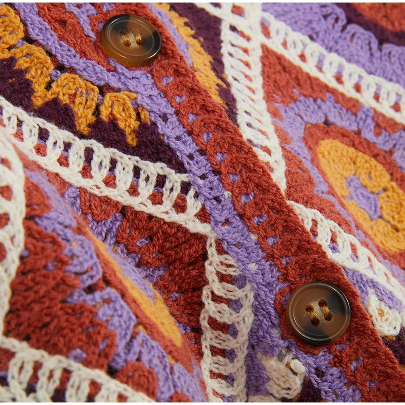 Conjunto bohemio para mujer de 2 piezas con top de tirantes en V y falda mini tejida de colores de talle alto