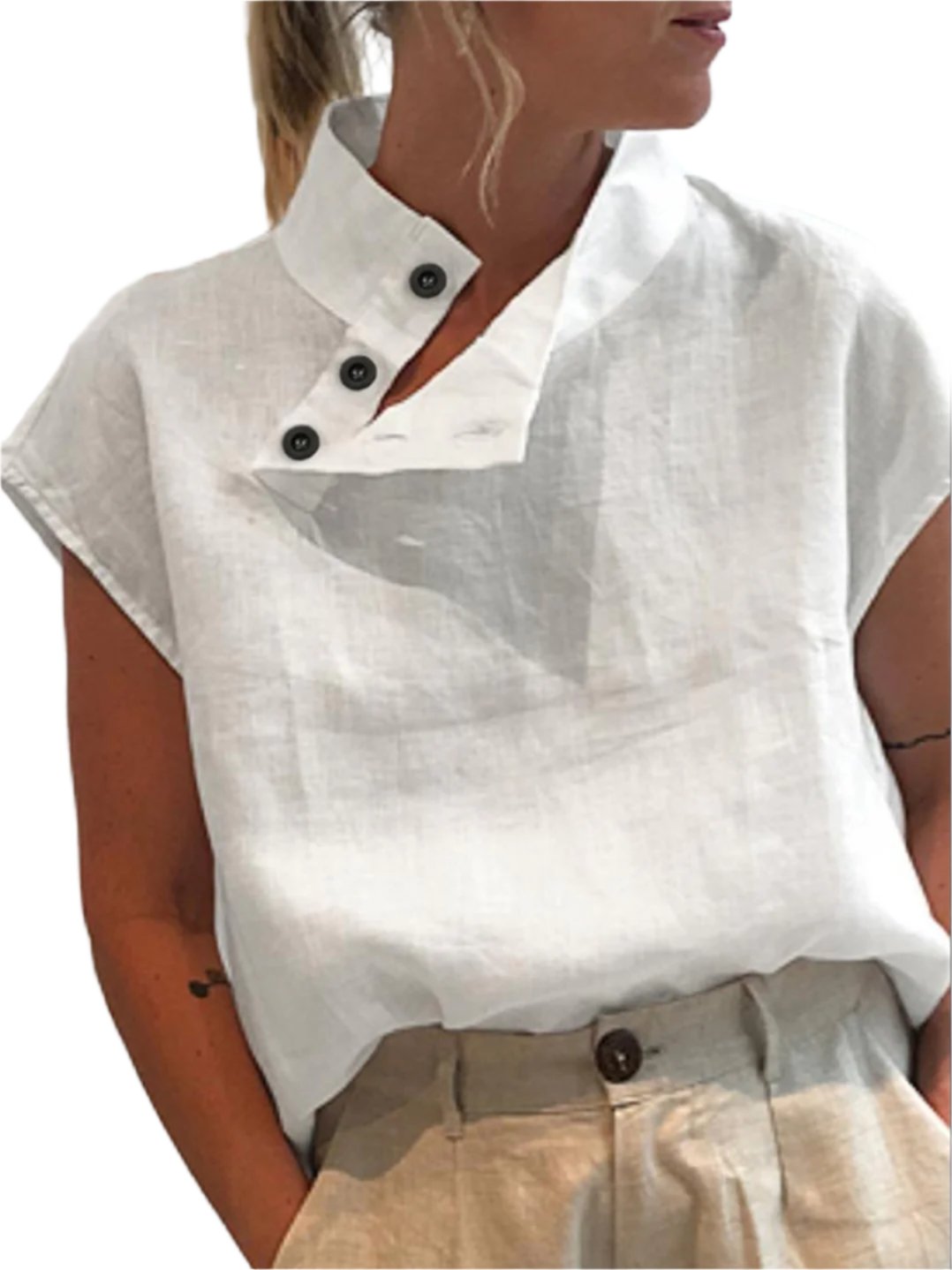 Short-sleeved cotton and linen blouses and lightweight Tulum-style tunics