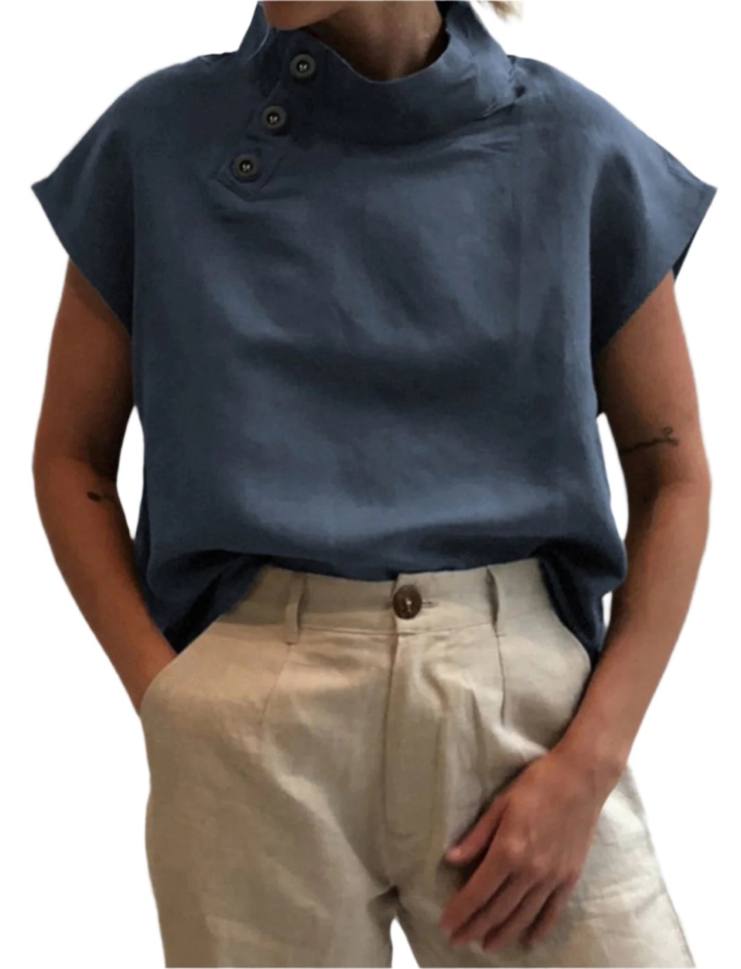 Short-sleeved cotton and linen blouses and lightweight Tulum-style tunics