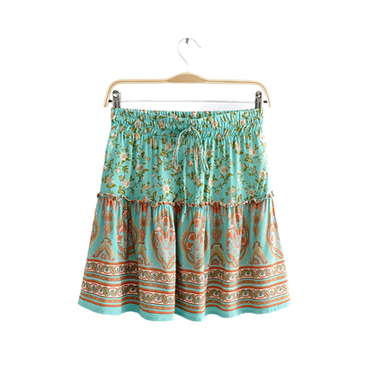 Boho Chic Outfit Set of Green Sleeveless Top with Floral Print and Mini Skirt with High Elastic Waist