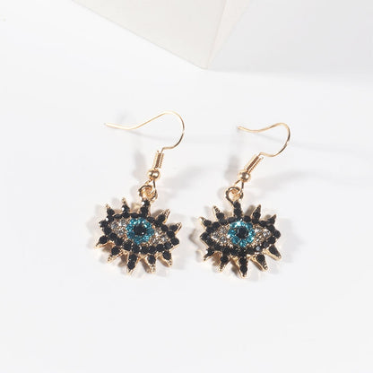 Vintage Fashion Necklace with Turkish Eye Pendant