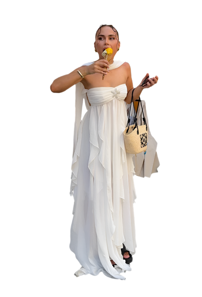 Vestido Blanco Asimétrico de Malla sin Tirantes con Volantes y Flecos