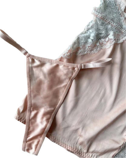 Lingerie Nightgown Deep V-neck satin dress with decorative lace and side slit