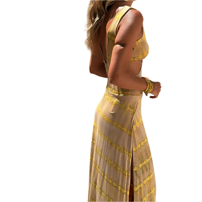 Vestido de verano con escote en V y estampado de corte entallado y abertura lateral de estilo casual