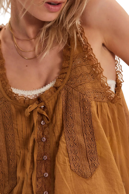 Vintage boho chic outfit set with sleeveless lace blouse and drawstring pants