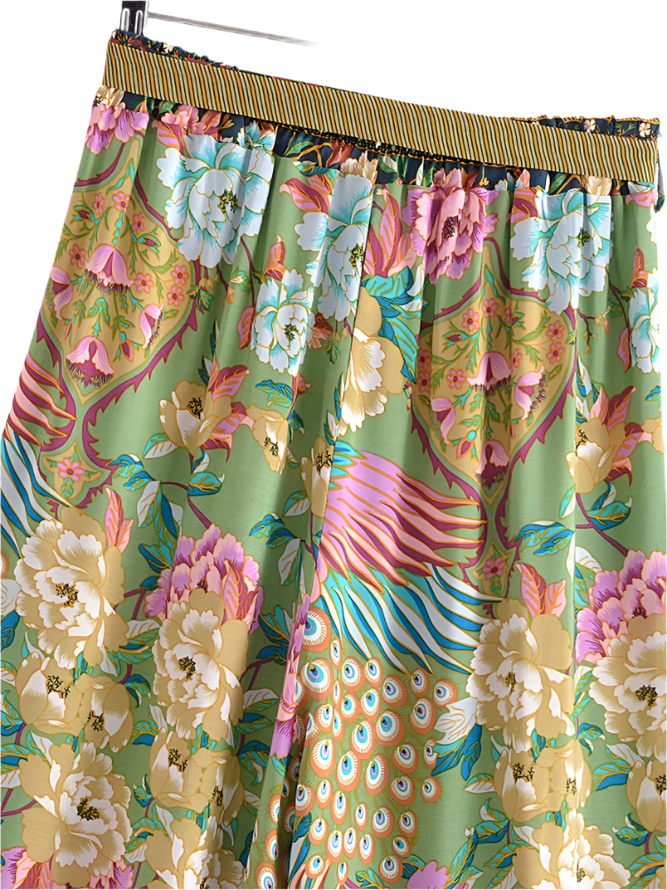 Outfit Boho chic 2-piece set with floral print short kimono and wide-leg pants