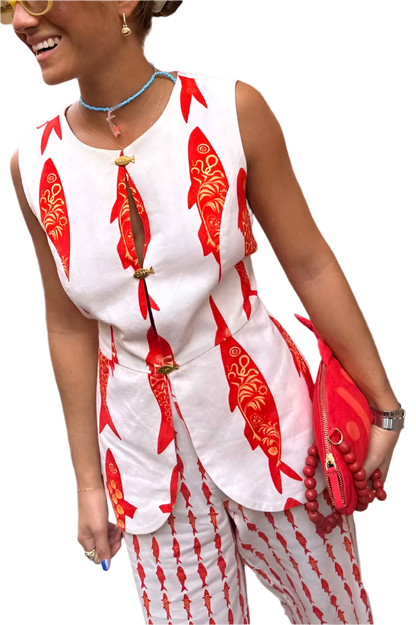Outfit 2-piece set of red fish print round neck sleeveless top with wide-leg straight long pants