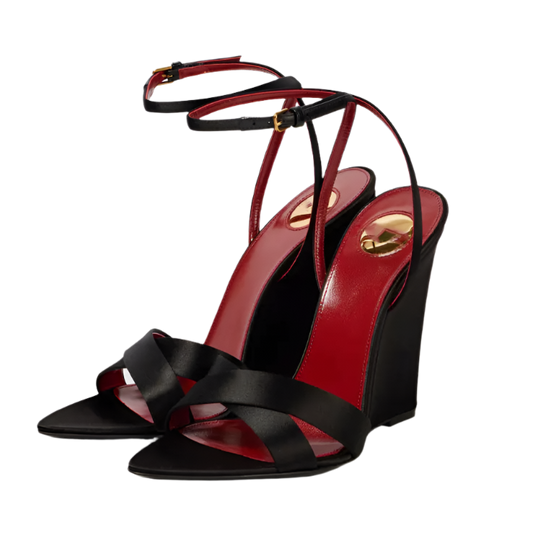 Sandalias de Tacón Grueso con Correas Cruzadas y Diseño Bicolor