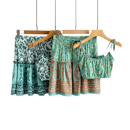 Boho Chic Outfit Set of Green Sleeveless Top with Floral Print and Mini Skirt with High Elastic Waist