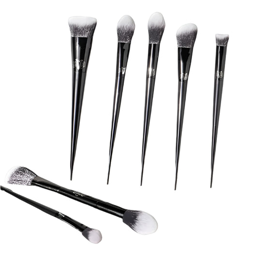 Kat Von D Makeup Brush: Foundation, Blush, Highlighter, Concealer, Powder, Sculpting and Eyeshadow Brush from the KVD Brand